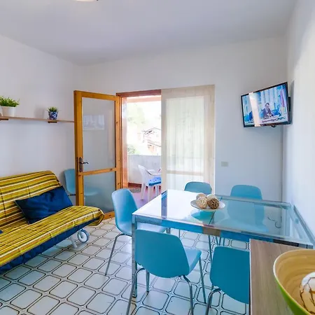 Apartment Sole
